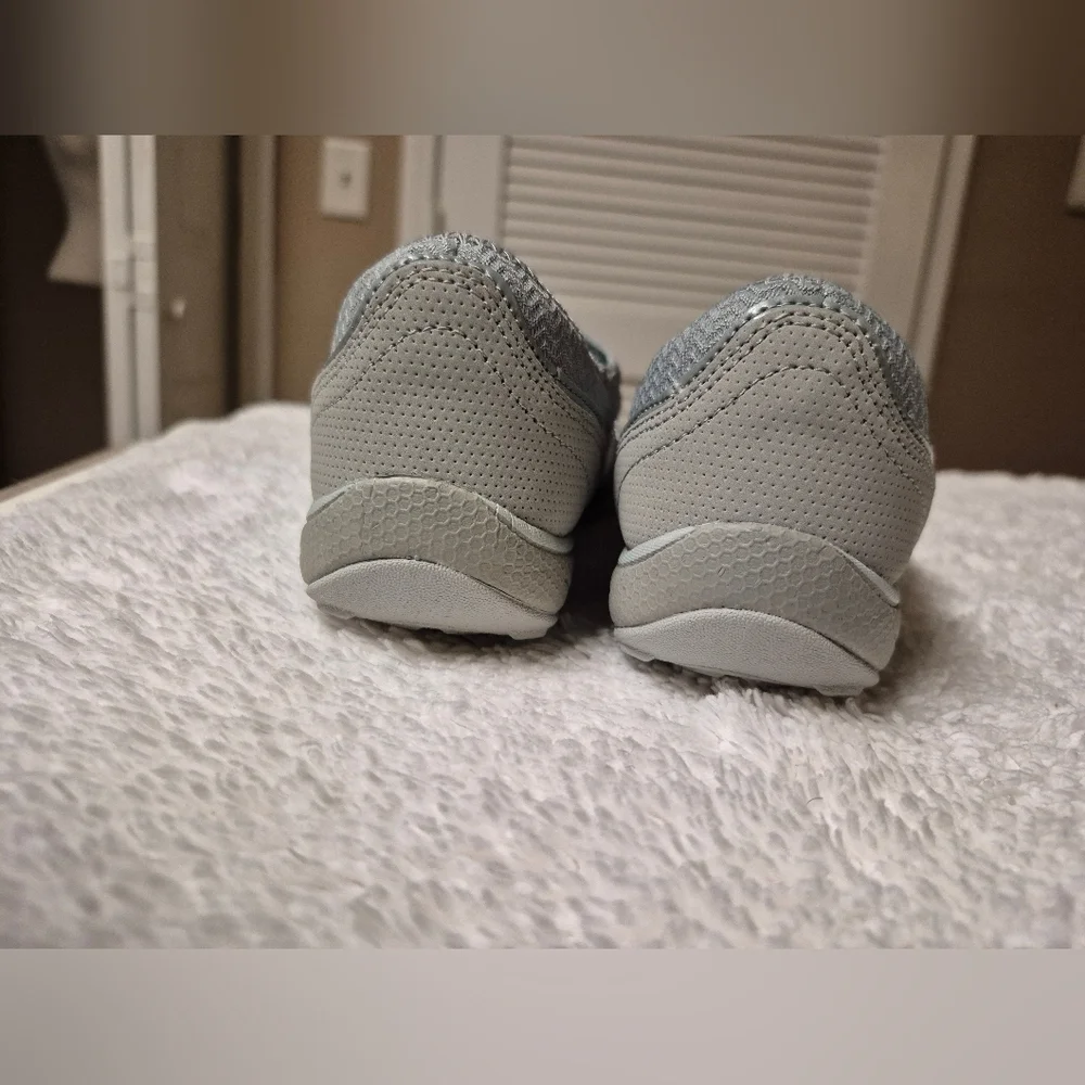 Skechers Kids' Light Gray Sneakers